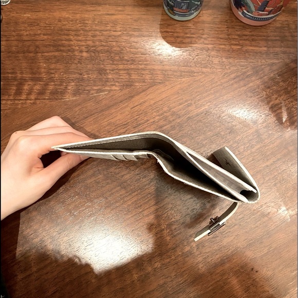 Vintage Fendi wallet - Picture 2 of 8